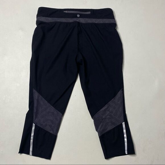 Tangerine | Yoga Capri’s - Picture 6 of 6